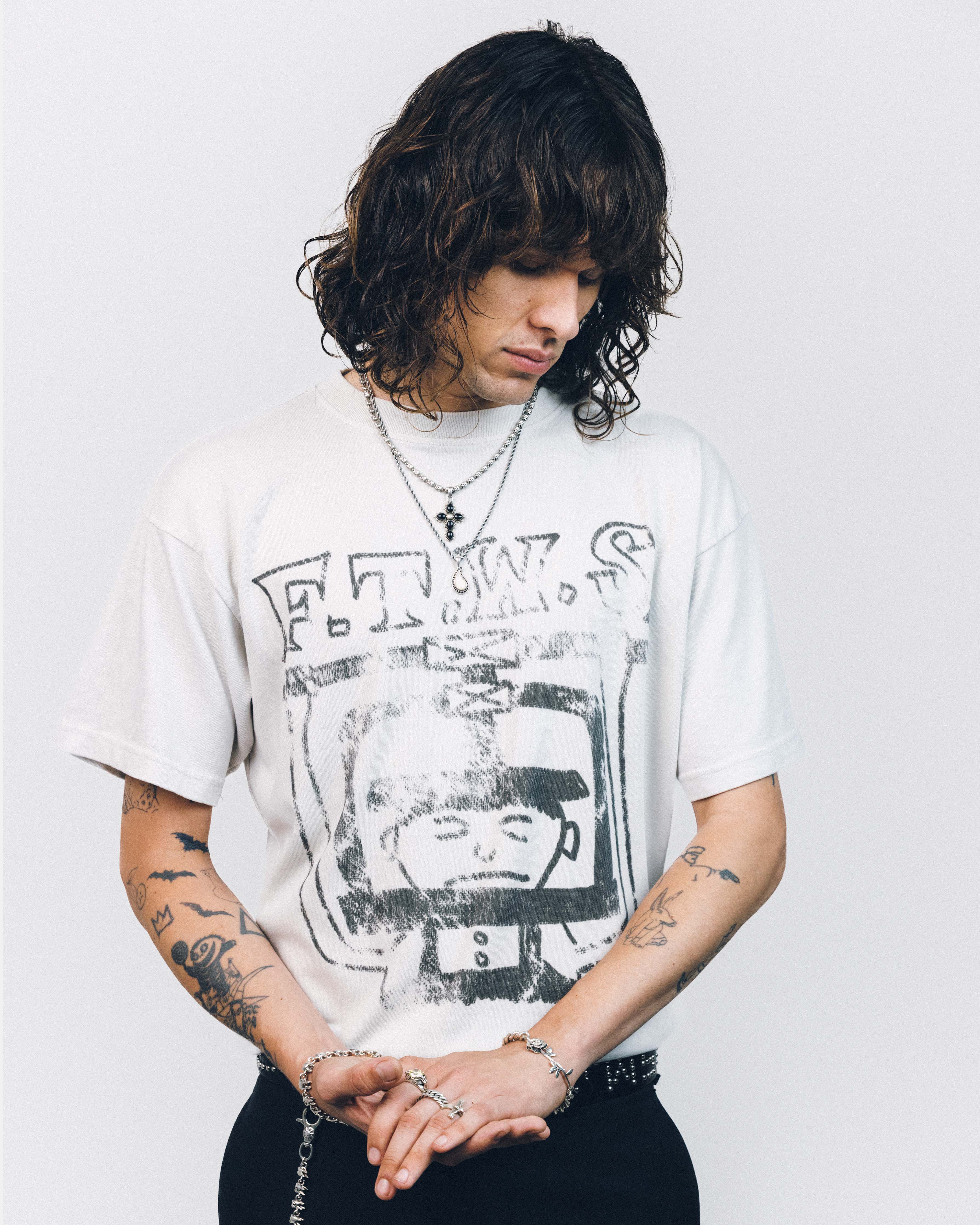 for those who sin ホワイト Tシャツ TROUBLE BABY TEE – For Those Who Sin